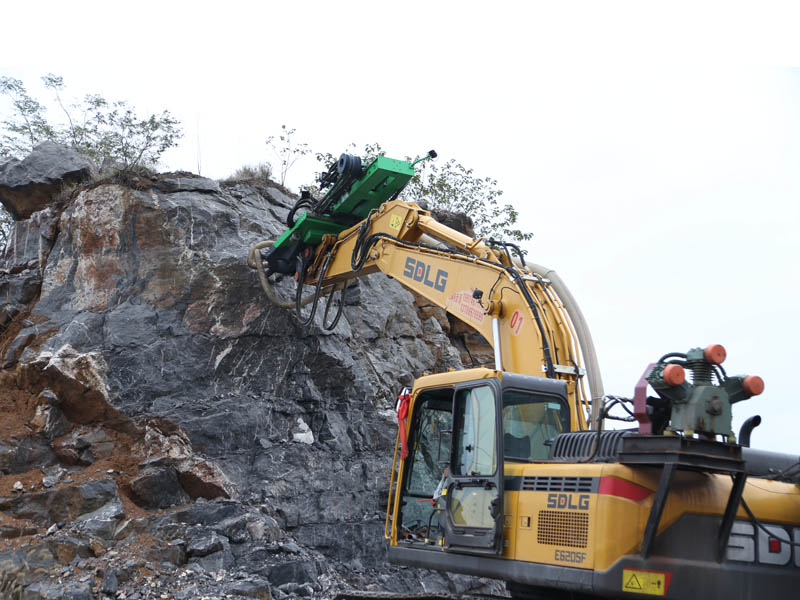 大型巖石劈裂機 大型巖石劈裂機